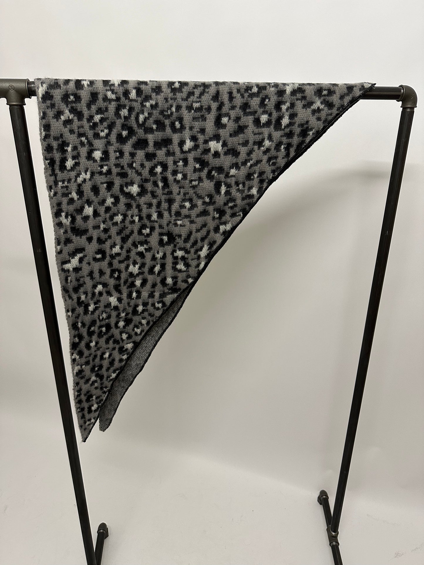 3-Eck Schal Flauschi Leo