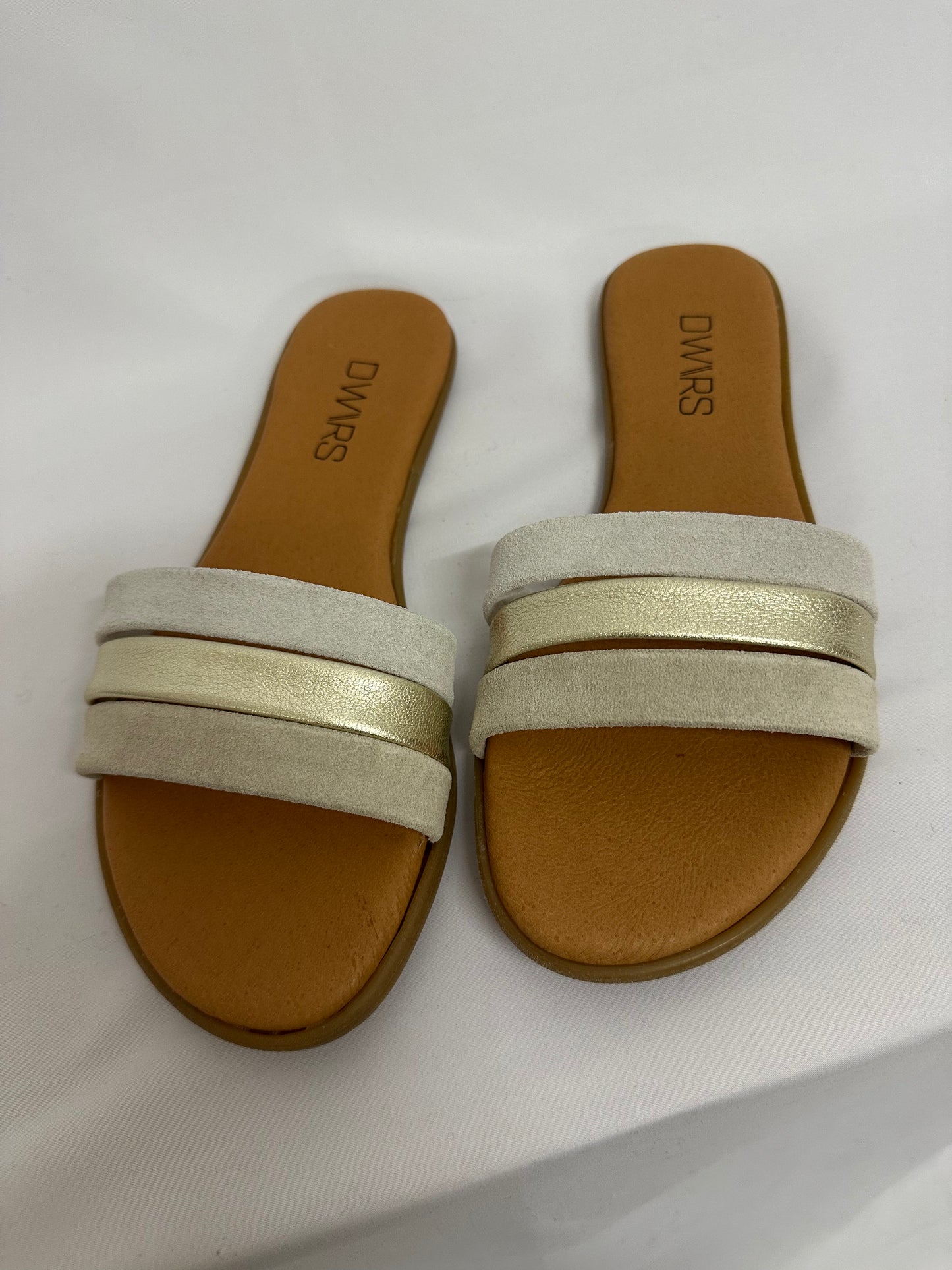Sandale