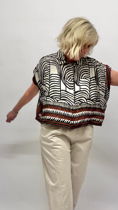 Bluse mit grafischem Ethno-Print