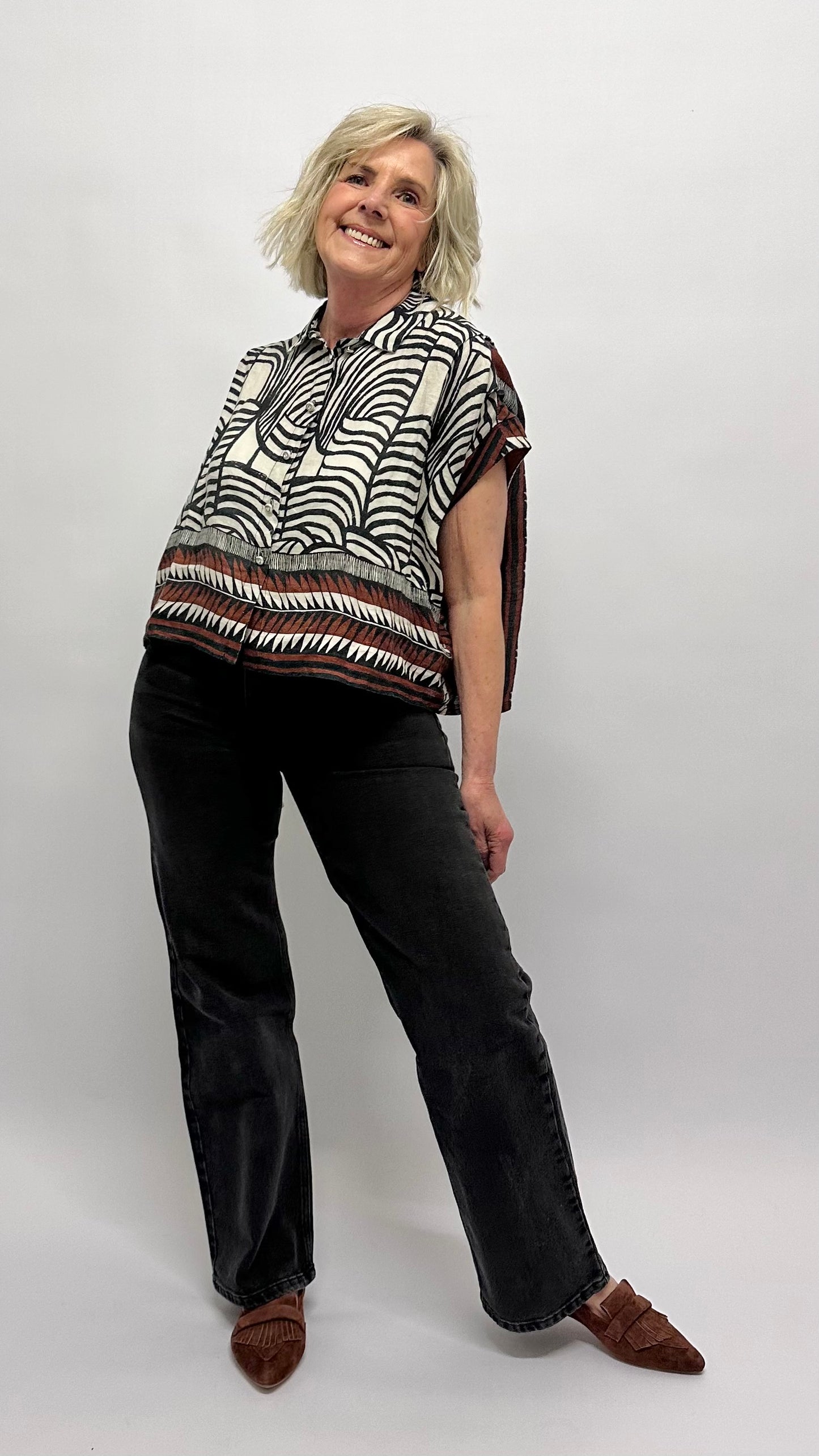 Bluse mit grafischem Ethno-Print
