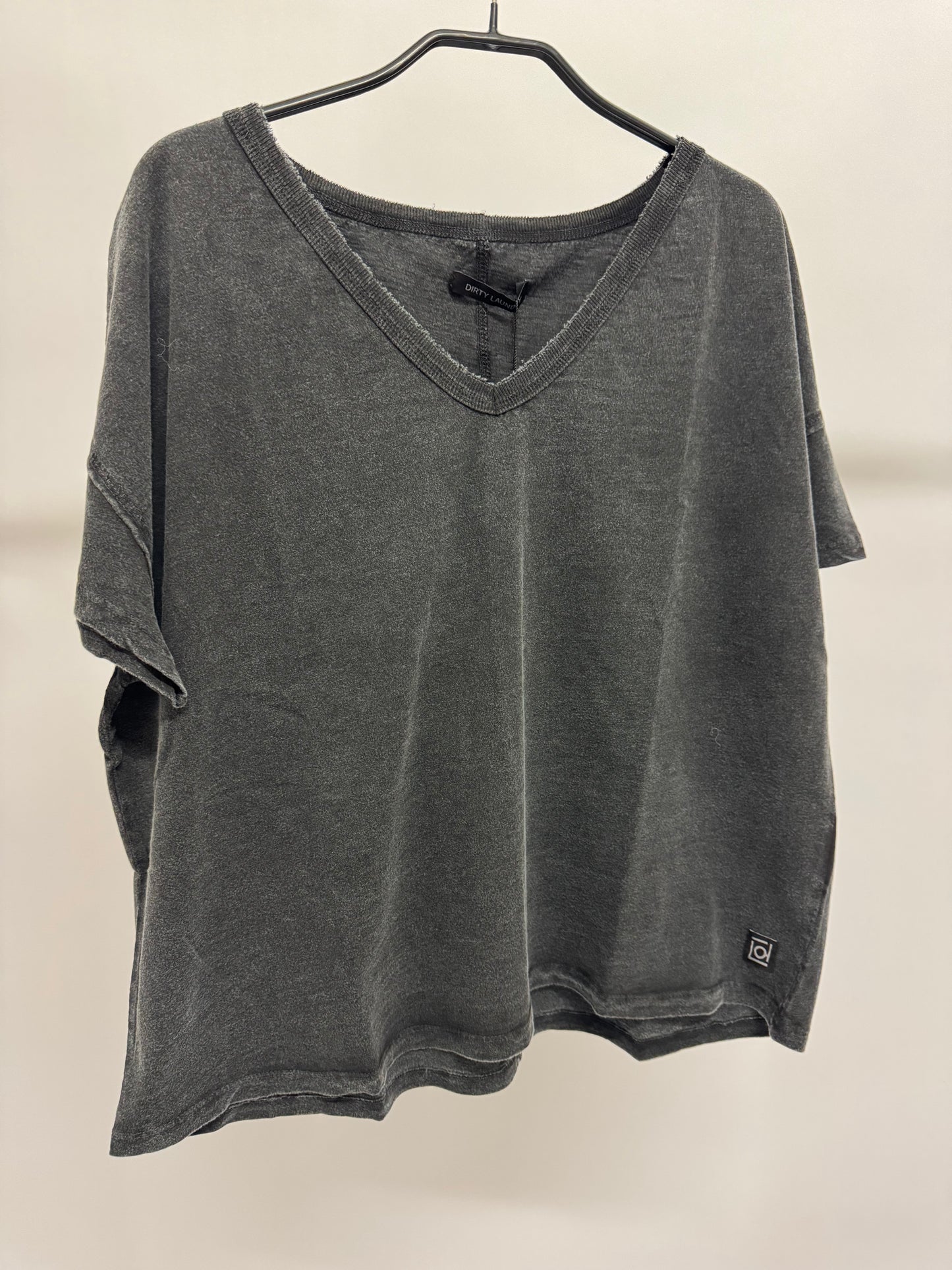 Oversized V-Shirt