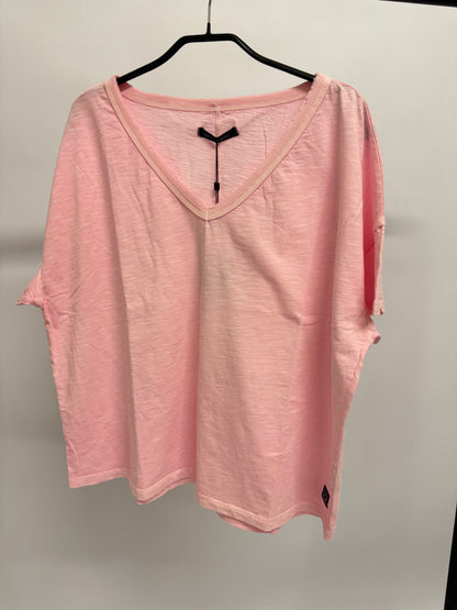 Oversized V-Shirt