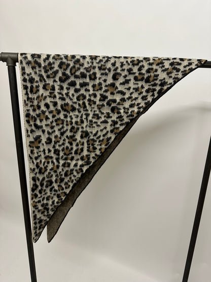 3-Eck Schal Flauschi Leo